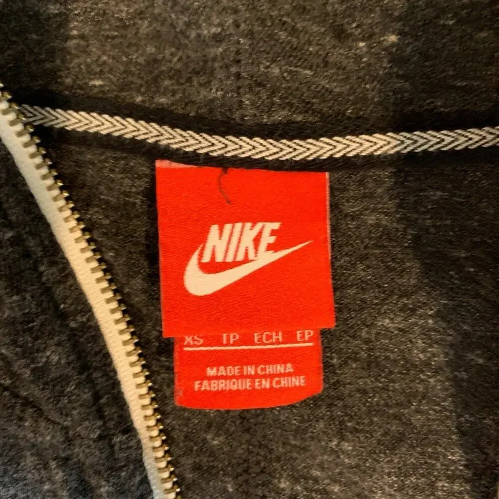 Nike Sweatshirt Women XS Extra Small Gray Heather Sportswear Zip Up Hoodie Logo